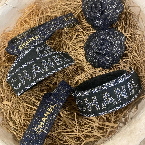 Authentic Chanel Ribbons and Camellia Flowers Bundle of 6 - Picture 6 of 15